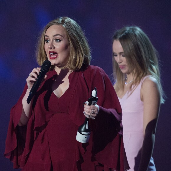 Adele récompensée - Cérémonie des BRIT Awards 2016 à l'O2 Arena à Londres, le 24 février 2016.