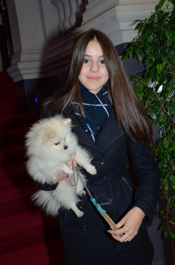 Marina Kaye avec son chien à la 22ème édition du gala "Faire Face" à l'Opéra du Grand Avignon à Avignon le 10 octobre 2015.