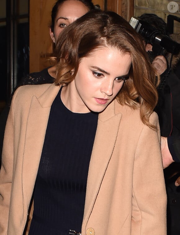 Emma Watson à Londres le 8 décembre 2015.