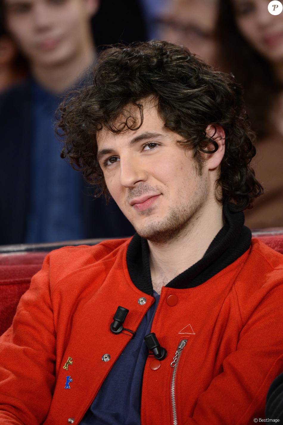 Vincent Lacoste, lors de l'enregistrement de Vivement Dimanche à Paris