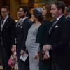 Le prince Carl Philip de Suède et la princesse Sofia, enceinte de huit mois, ont assisté avec la famille royale à une messe de Te Deum en la chapelle royale du palais le 3 mars 2016 à l'occasion de la naissance de leur neveu le prince Oscar, deuxième enfant de la princesse Victoria et du prince Daniel.
