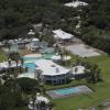 Céline Dion met en vente sa magnifique maison de Jupiter Island, en Floride, pour la somme de 72,5 millions de dollars.
