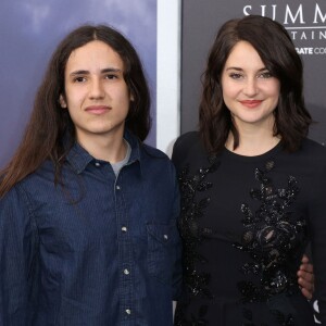 Shailene Woodley, Xiuhtezcatl Martinez - Première du film "Allegiant" (Divergente 3) à New York le 14 mars 2016.