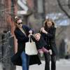 Exclusif - Olivia Wilde se promène avec son fils Otis et une amie à Brooklyn, New York, le 13 mars 2016.