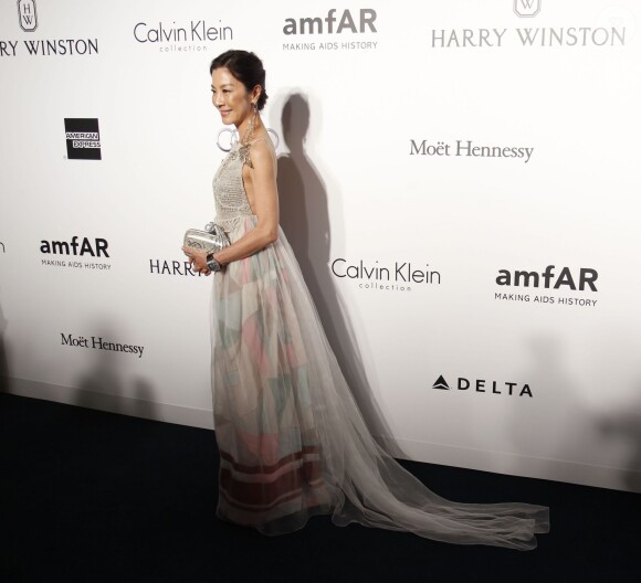 Michelle Yeoh  au gala de l'amfAR à Hong Kong le 19 Mars 2016. Red carpet at the AIDS fundraising gala by amfAR in Hong Kong on Mach 19, 2016. © Liau Chung Ren via ZUMA / Bestimage
