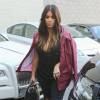 Kim Kardashian quitte le centre medical Epione à Beverly Hills le 18 Mars 2016.