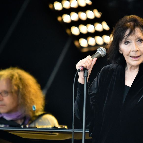 Juliette Gréco en concert lors de la Fête de l'Humanité 2015 à Paris, le 13 septembre 2015.