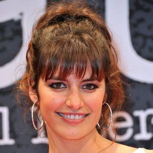 Laetitia Milot sur le tapis rouge du 5e Festival International du Film Policier de Beaune le 5 avril 2013.