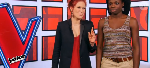 Battle entre Jessie Lee et Oma Jali dans The Voice 5, sur TF1, samedi 26 mars 2016