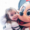 Jade Foret, ses trois enfants, Liva (3 ans), Mila (2 ans) et Nolan (2 mois) ont passé le week-end à Disneyland Paris pour l'anniversaire de Mila. Mars 2016.