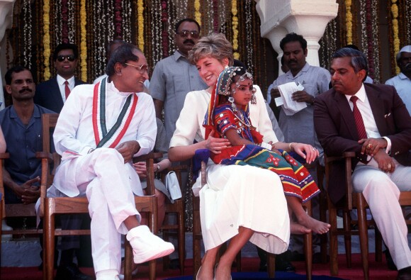 La princesse Diana (Lady Di) lors de sa visite à Agra pendant sa visite avec le prince Charles en Inde, le 13 février 1992.