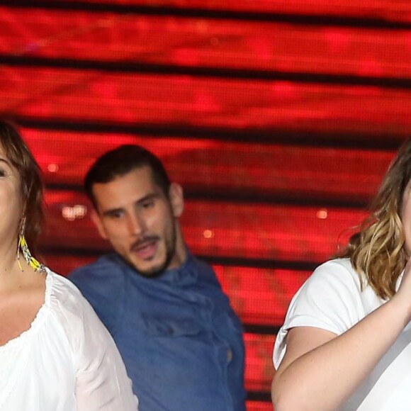 Exclusif - Michèle Bernier et sa fille Charlotte Gaccio - Enregistrement de l'émission "Tous au Lido pour le Sidaction", qui sera diffusée le 2 avril sur France 2, à Paris. Le 21 mars 2016 © Jacovides-Moreau / Bestimage