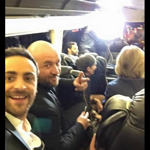 Camille Combal et Mokhtar Guetari dans l'avion, direction Las Vegas