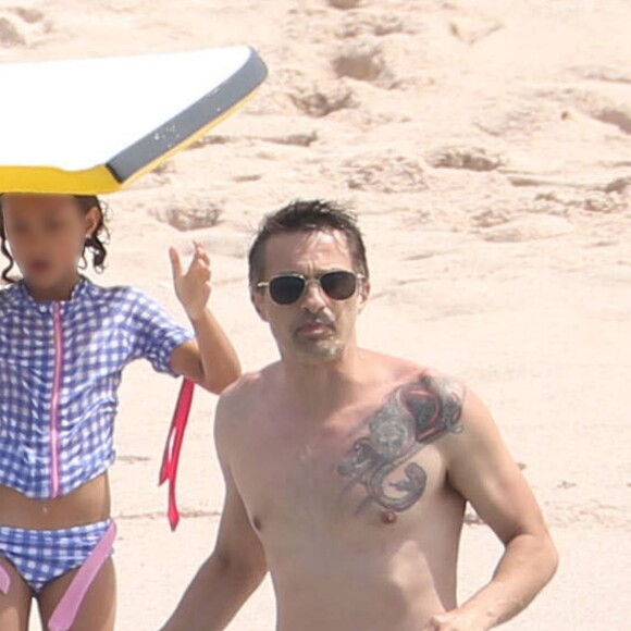 Exclusif - Halle Berry et Olivier Martinez en vacances avec leur fils Maceo et Nahla (fille de Halle Berry et Gabriel Aubry) sur une plage au Mexique. Le 22 mars 2016