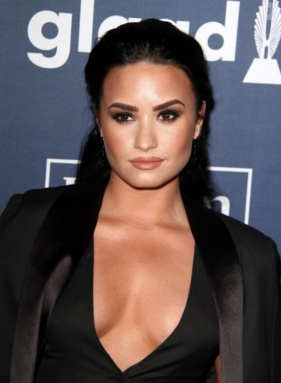Demi Lovato - 27e "Annual GLAAD Media Awards" à Beverly Hills le 2 Avril 2016.