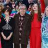 Suzanne Accosta, le femme de Bill Wyman, Bill Wyman et leurs filles Jessica, Matilda et Katherine au vernissage de l'exposition "Exhibitionism" consacrée aux Rolling Stones à la Saatchi Gallery de Londres le 4 avril 2016. © CPA / Bestimage