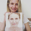 Cameron Diaz promeut la sortie de son livre "The Longevity Book" sur son compte Instagram