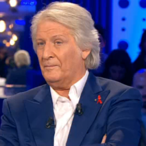 Patrick Sébastien dans On n'est pas couché sur France 2, le samedi 2 avril 2016.