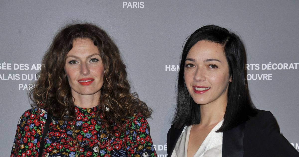 Aurélie Saada et Sylvie Hoarau (Brigitte) Vernissage de l'exposition Fashion Forward, 3 Aurélie Saada et Sylvie Hoarau (Brigitte) Vernissage de l'exposition Fashion Forward, 3