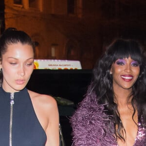 Bella Hadid et Naomi Campbell arrivent au Diamond Horseshoe pour assister à la soirée de sortie du livre "NAOMI", consacré au top model. New York, le 7 avril 2016.