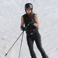 Kate Hudson au ski : Une mère "un peu folle" qui s'éclate avec ses fils