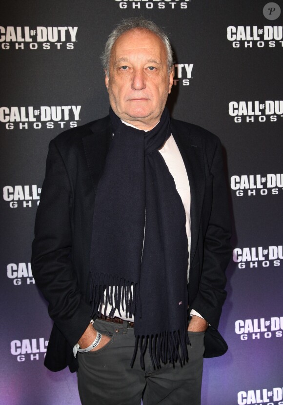 Francois Berléand - Soirée de lancement du jeu "Call of Duty Ghost" au Palais de Tokyo à Paris le 4 novembre 2013.