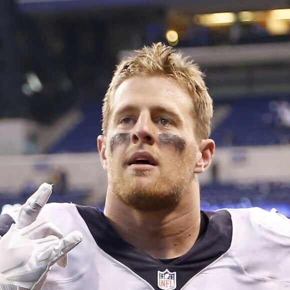 J.J. Watt au stade Lucas Oil Stadium à Indianapolis le 20 décembre 2015