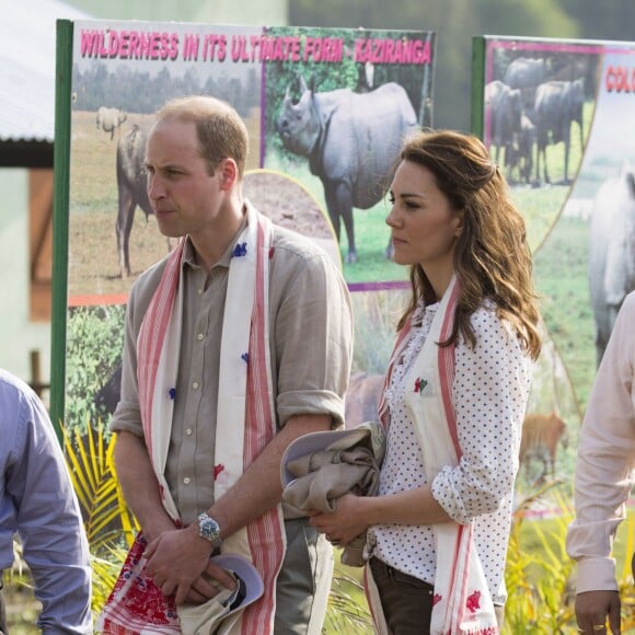 Kate Middleton et le prince William, duchesse et duc de Cambridge, ont fait un safari dans le parc Kazirangza dans l'Etat d'Assam, le 13 avril 2016, au quatrième jour de leur tournée officielle en Inde. © Stephen Lock / Zuma Press / Bestimage 