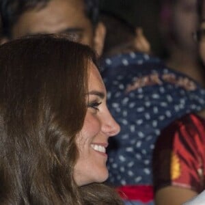 Kate Middleton et le prince William ont pris part dans la soirée du 12 avril 2016 au festival Bihu au Diphlu River Lodge dans le parc national Kaziranga, dans l'Etat d'Assam, au troisième jour de leur tournée officielle en Inde.