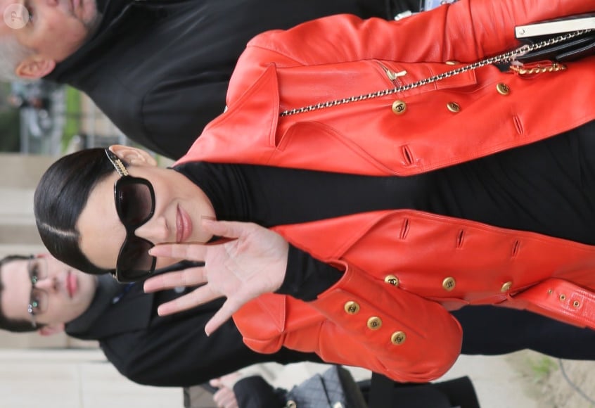 Monica Bellucci - Arrivées au défilé de mode Haute-Couture "Chanel", collection printemps-été 2016, à Paris le 26 janvier 2016
