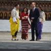 Le prince William, duc de Cambridge, et Kate Catherine Middleton, duchesse de Cambridge, arrivent à la cérémonie de bienvenue au monastère Tashichhodzong à Thimphu, à l'occasion de leur voyage au Bhoutan. Le couple princier sera reçu en audience privée par le roi Jigme Khesar Namgyel Wangchuck et la reine Jetsun Pema. Le 14 avril 2016  14 April 2016. Prince William, Duke of Cambridge and his wife Catherine, Duchess of Cambridge with King Jigme Khesar Namgyel Wangchuck and Queen Jetson Pema at a Buddhist Temple inside the Tashichodzong in Thimphu.14/04/2016 - Thimphu