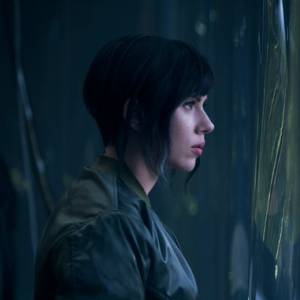 Scarlett Johansson se dévoile dans la première image de Ghost In The Shell.