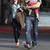 Exclusif - Megan Fox et son mari Brian Austin Green se promènent avec leur fils Noah à Bel Air, le 15 décembre 2014.