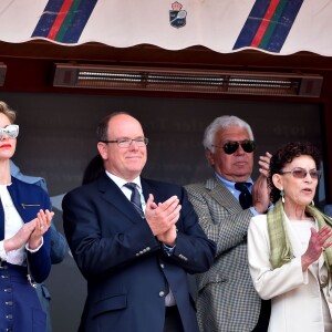 Le Prince Albert II et la princesse Charlene de Monaco au Monte-Carlo Country Club lors de la finale du Monte-Carlo Rolex Masters 2016 entre Rafael Nadal et Gaël Monfils, le 17 avril 2016 à Roquebrune-Cap-Martin © Bruno Bebert/Bestimage