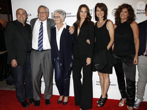 Katie Holmes en présence de ses soeurs et de ses parents, Tamera Holmes, Nancy Holmes, Martin Holmes, Kathleen Holmes lors de la première du film 'All We Had' au festival du film de Tribeca à New York le 15 Avril 2016.