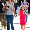 Katie Holmes et sa fille Suri Cruise dans les rues de New York, le 19 avril 2016. Suri fête ses 10 ans aujourd'hui.
