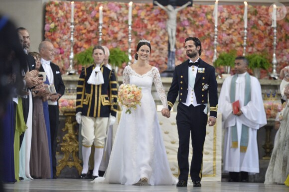 Le prince Carl Philip et la princesse Sofia de Suède, qui se sont mariés le 13 juin 2015, sont devenus le 19 avril 2016 à 18h25 parents de leur premier enfant, un petit garçon de 3,6 kilos pour 49 cm.