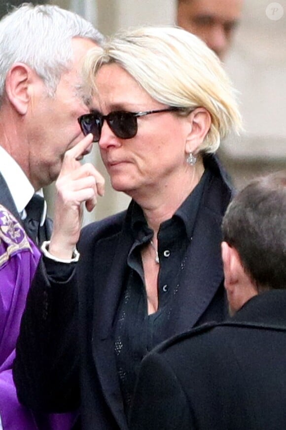 Claude Chirac aux obsèques de sa soeur Laurence en la chapelle de Jésus-Enfant de la basilique Sainte-Clotilde à Paris le 16 avril 2016