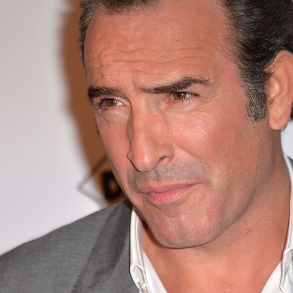 Jean Dujardin - Avant première du film "Un + Une" de Claude Lelouch à l'UGC Normandie à Paris le 23 novembre 2015.