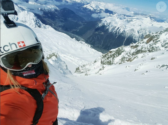 Estelle Balet est morte à 21 ans le 19 avril 2016, emportée par une avalanche lors d'un tournage au Portalet, à Orsières (Alpes suisses)... Véritable rayon de soleil, la championne de freeride était aimée de tous... Photo Instagram quelques heures avant sa disparition.