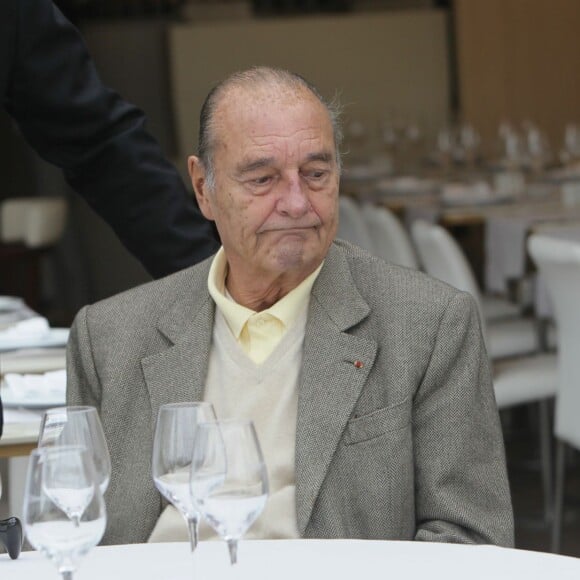 Jacques Chirac au restaurant à Saint Tropez le 4 octobre 2013