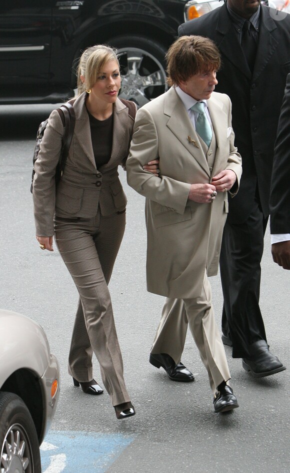 Phil Spector et son épouse Rachelle à son procès le 6 novembre 2007 à Los Angeles