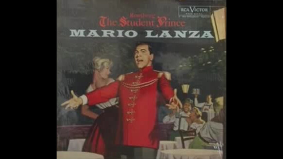 Gaudeamus Igitur, l'hymne des étudiants, par Mario Lanza dans The Student Prince (1954)