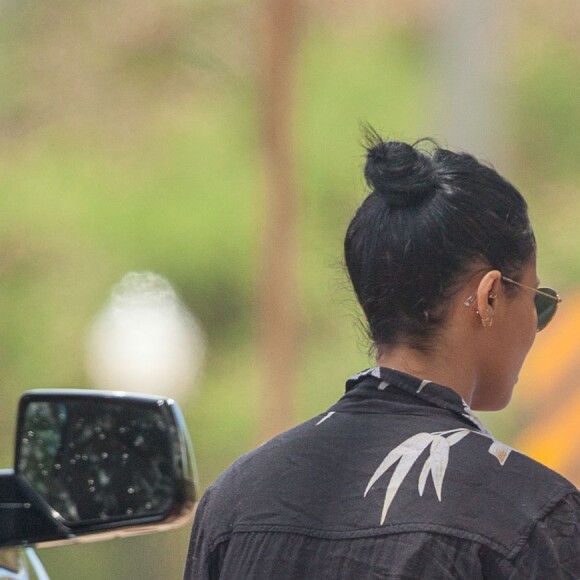 Zac Efron et Sami Miro à Honolulu, le 30 mai 2015.