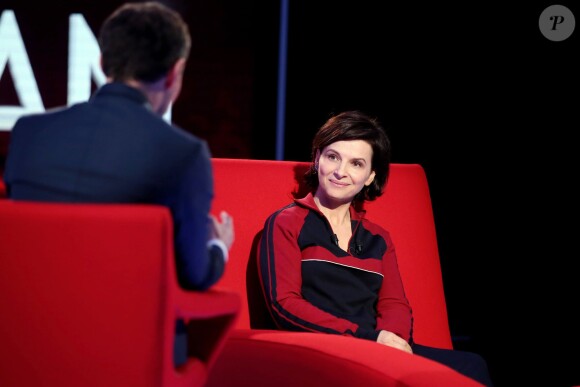 Exclusif - Enregistrement de l'émission "Le Divan" présentée par Marc-Olivier Fogiel avec Juliette Binoche en invitée, qui sera diffusée le 26 avril sur France 3. Le 18 mars 2016 © Dominique Jacovides / Bestimage