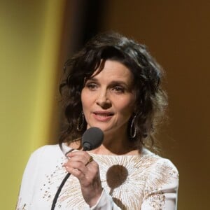 Juliette Binoche - 41e cérémonie des César au Théatre du Chatelet à Paris le 26 février 2016