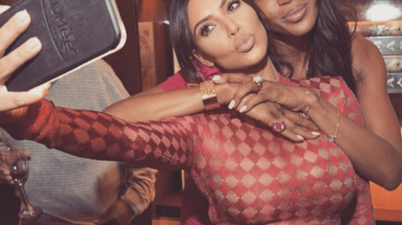 Kim Kardashian et Naomi Campbell : Deux superstars pour un cadeau à North West