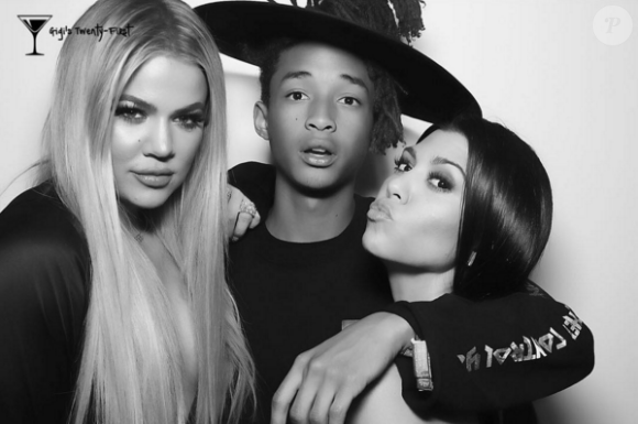 Khloé, Jaden Smith et Kourtney Kardashian au Nice Guy. Photo publiée le 28 avril 2016.