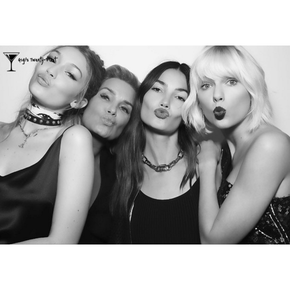 Gigi Hadid, sa mère Yolanda, Lily Aldridge et Taylor Swift au Nice Guy. Photo publiée le 28 avril 2016.