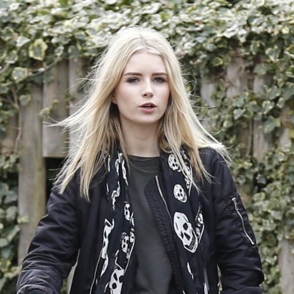 Charlotte Moss à Thorpe Park à Chertsey le 4 avril 2016